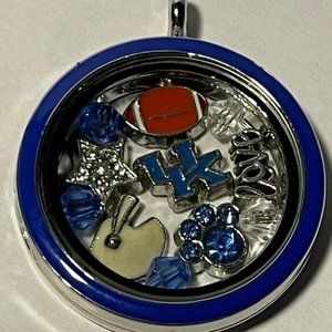 Kentucky Wildcats NCAA Memory Charm Locket w/ 22 IN chain NEW